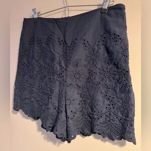 Draper James RSVP Navy Blue Shorts